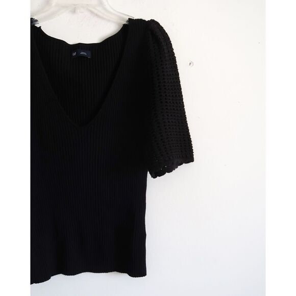 Gap Black Knit Short Sleeve Top with Crochet Sleeves - Size Small - Picture 2 of 9